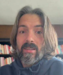 <em>Fernando A.</em>
